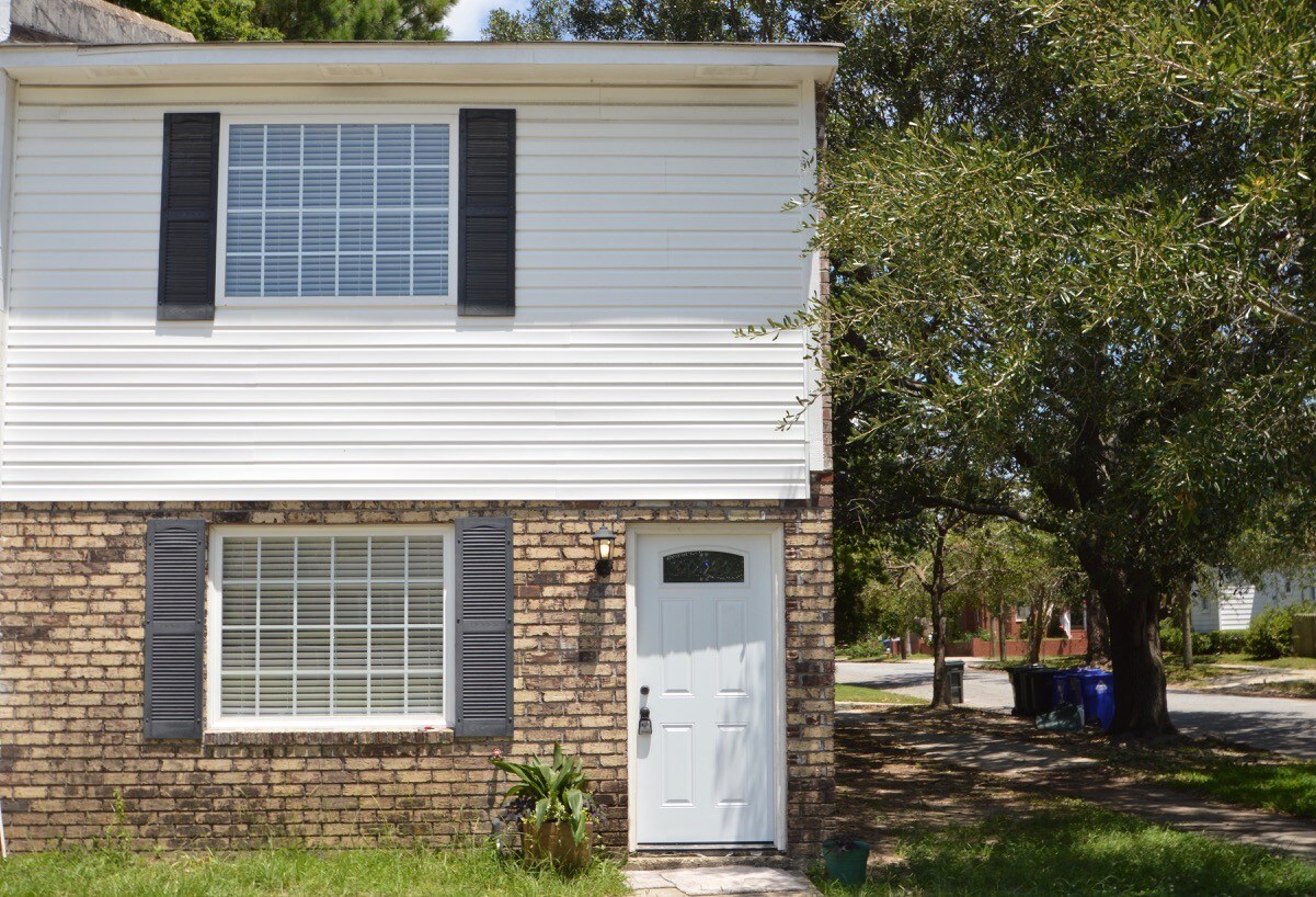 Foto principal - 216 Grove St