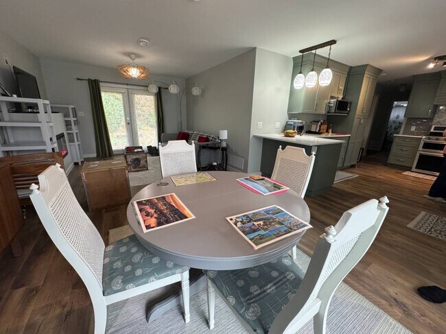 Photo du bâtiment - 21545 Campbell Av