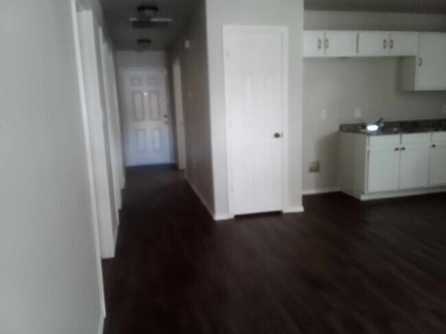 Foto del edificio - 107 80th St