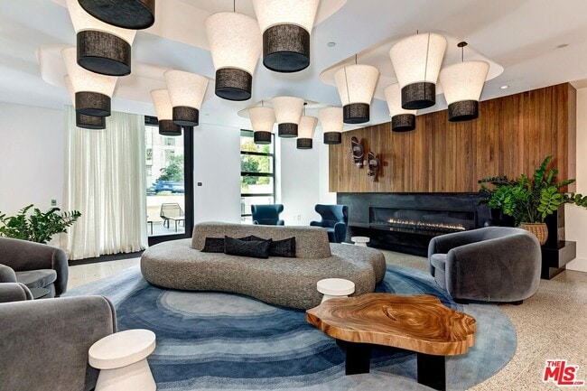 Foto del edificio - 10777 Wilshire Blvd