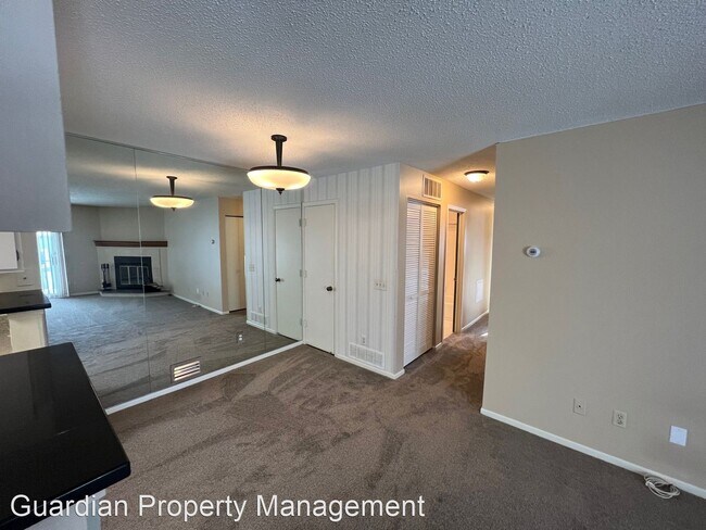 Foto del edificio - 2 br, 2 bath House - 1729 Fulham St. Unit C