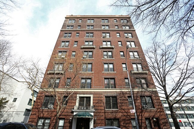 Foto del edificio - 125 W 76th St