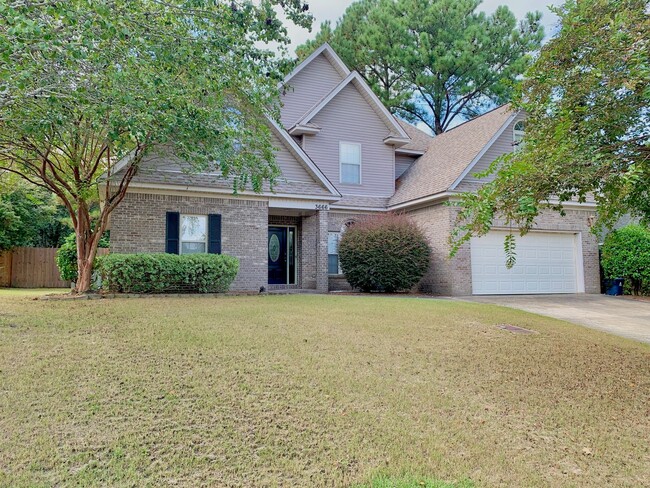 Foto del edificio - Spacious Home in Mill Creek