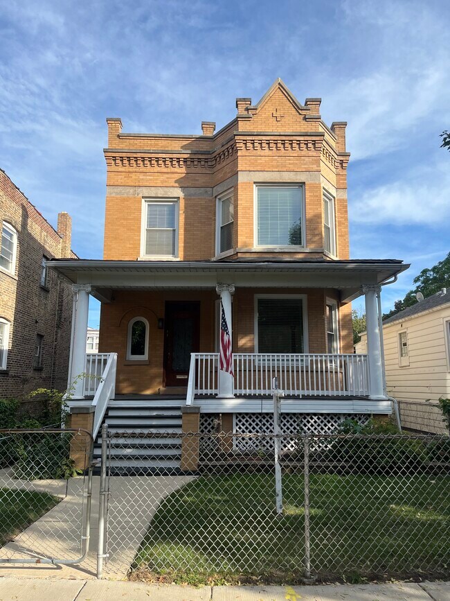 Foto del edificio - 3029 N Haussen Ct