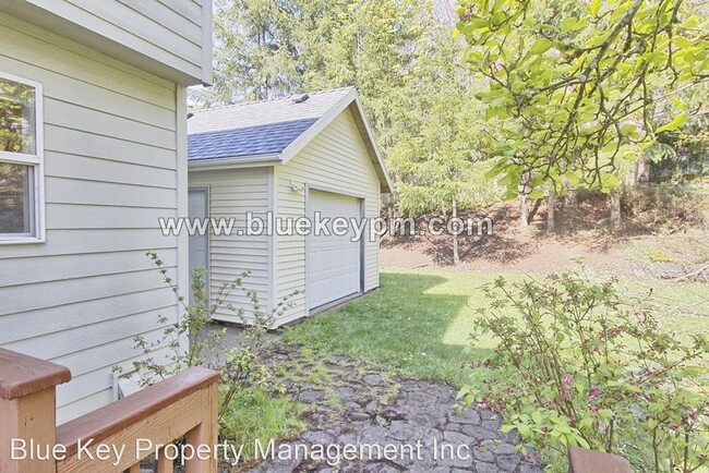 Building Photo - 3 br, 2.5 bath House - 14604 SW Shoue Drive