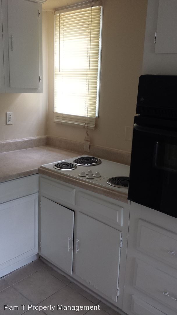 Foto del edificio - 2 br, 1 bath House - 1234-B E 55th St B