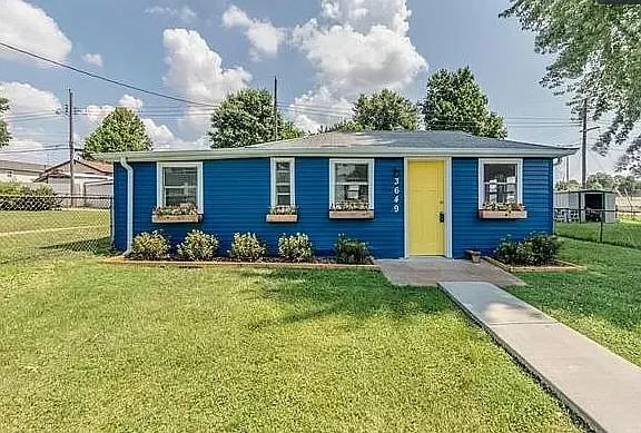 Primary Photo - 3649 Tesson St