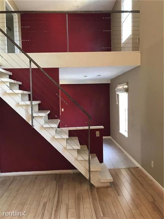 Foto del edificio - 2 br, 2 bath Condo - 4333 Oak St