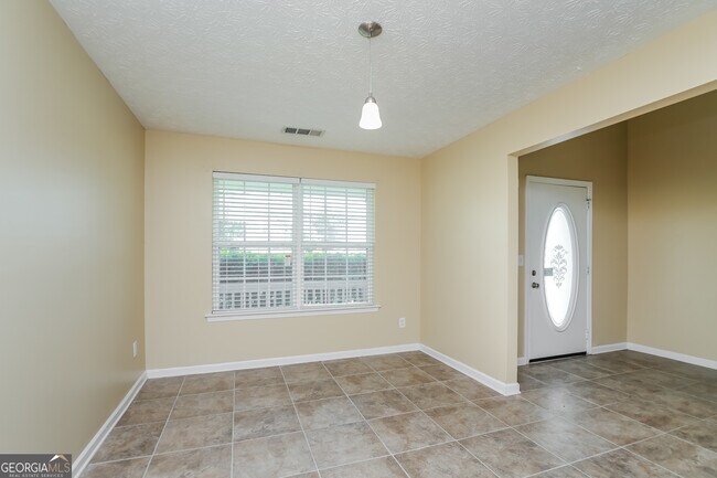 Building Photo - 8319 Milam Loop