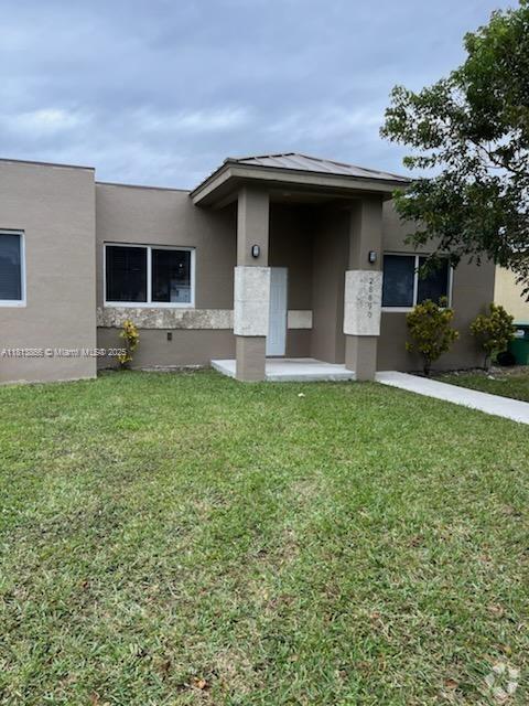 Building Photo - 28890 Colorado Rd