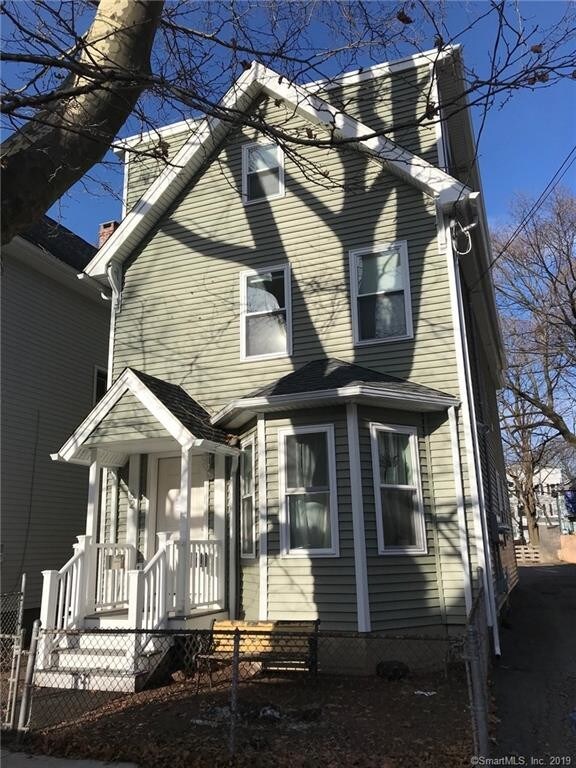 Primary Photo - 62 Mechanic St
