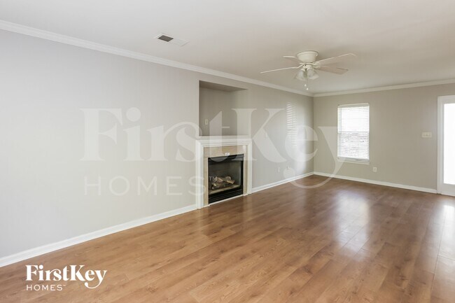 Foto del edificio - 3817 Sipes Ln