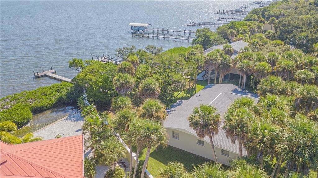 Primary Photo - 4093 Pelican Shores Cir
