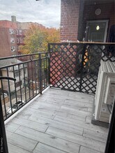 Building Photo - 43-18 Union St