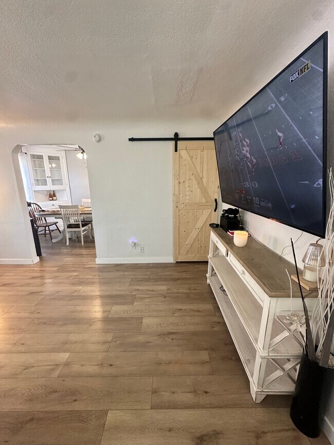 Foto del edificio - 592 20th St NE