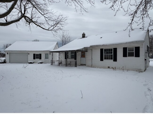 Foto del edificio - 25 Shelby Dr