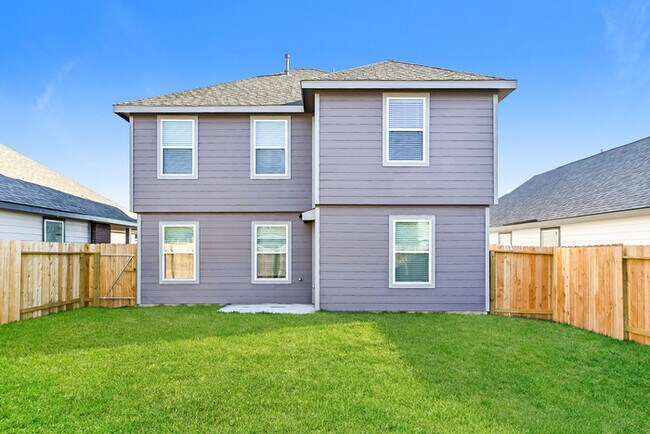 Foto del edificio - 2824 Briggs Dr