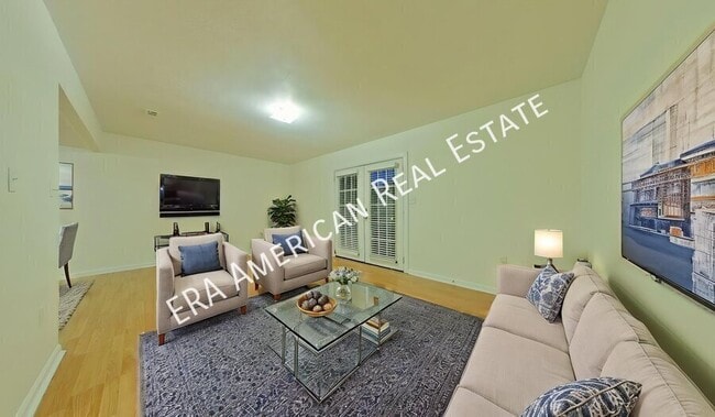 Building Photo - 1702 E 1st Ave