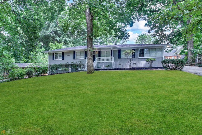 Building Photo - 6465 Sherwood Trail