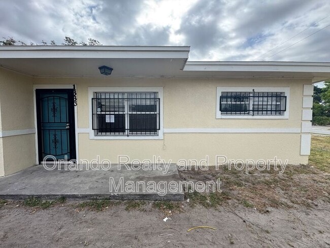 Building Photo - 1333 30th St