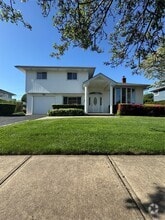 Building Photo - 371 White Birch Ln
