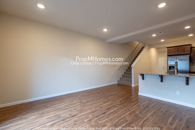 Foto del edificio - Spacious Three Bedroom Home In North Bethany!