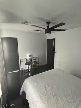 Foto del edificio - 7192 Shimmering Ave