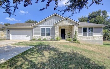 Building Photo - 108 Charming Redbud Ln