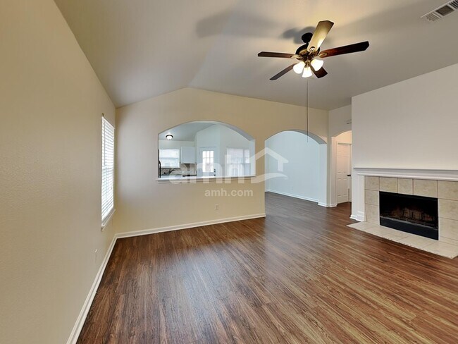 Building Photo - 3908 Rocky Shore Ln