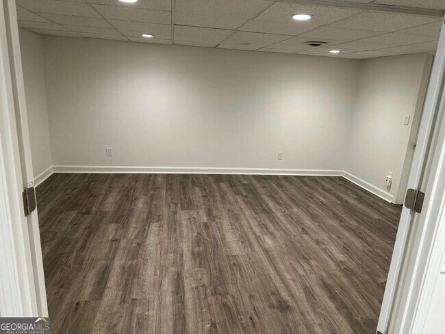 Foto del edificio - 260 Glen Meadow Ct