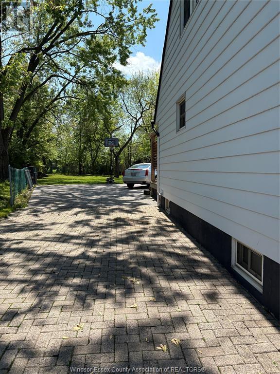 Building Photo - 875 Francois Ct