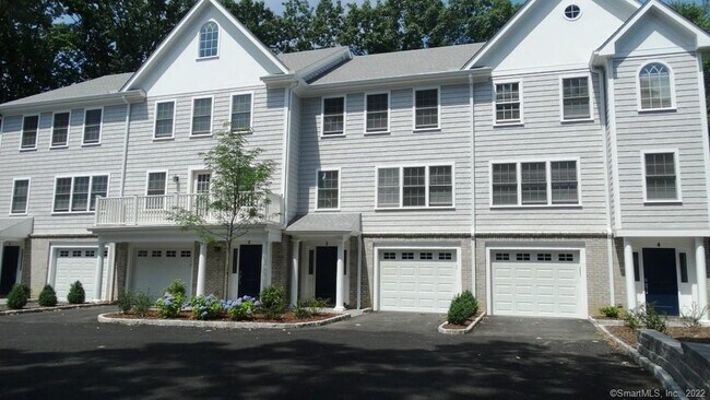 Foto del edificio - 52 Campfield Dr