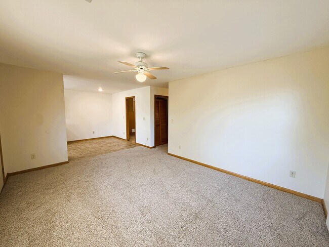 Foto del edificio - 6126 E Gilbert St