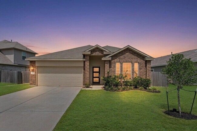 Foto del edificio - 21409 Mary Myrtle St