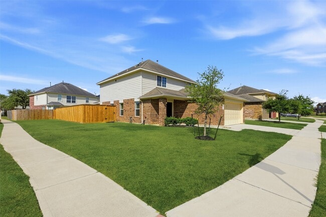 Foto del edificio - 3 Santa Barbara Dr