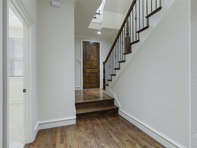 Foto del edificio - 7911 Osborn Pkwy