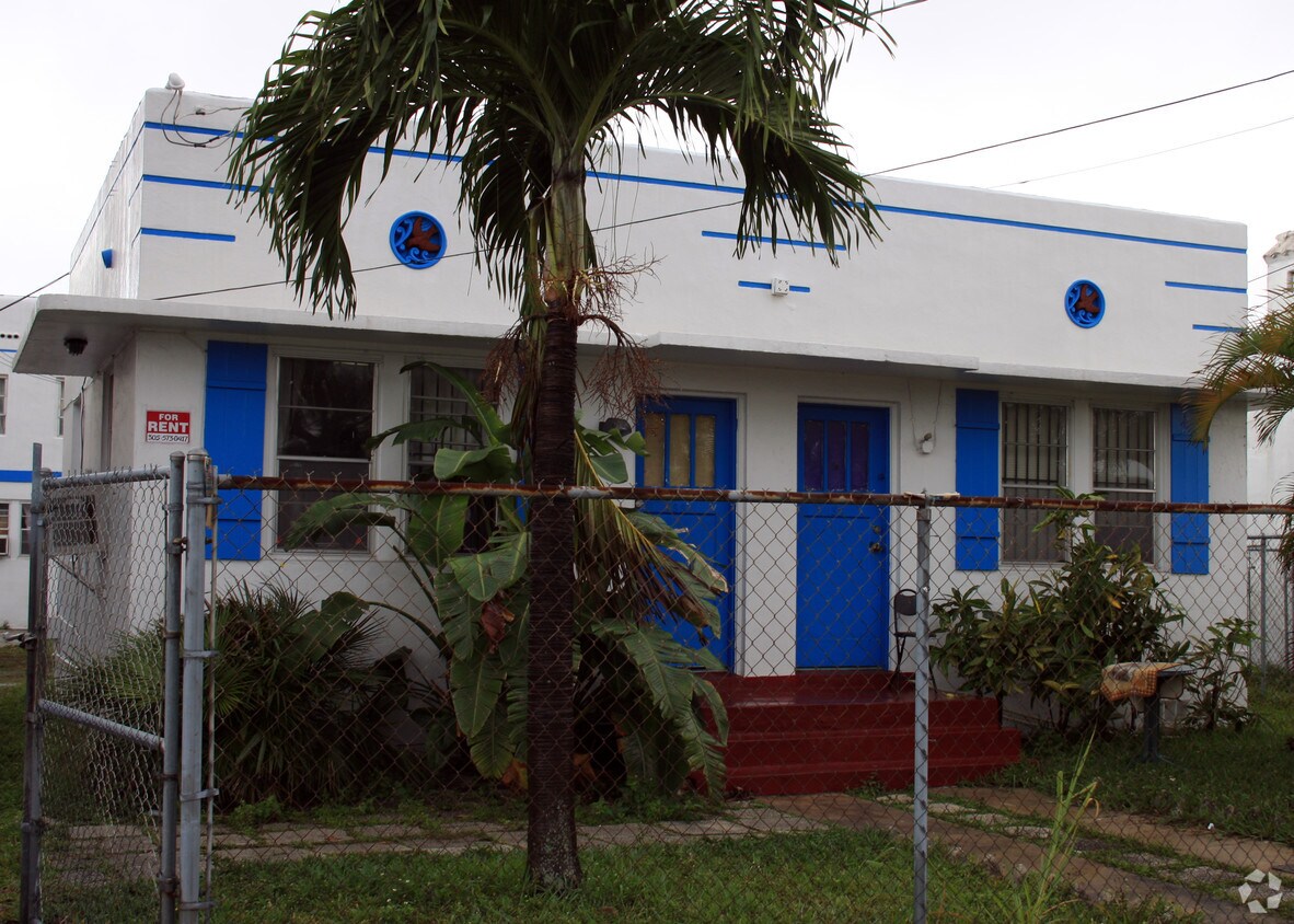 Foto del edificio - 186 NE 27th St