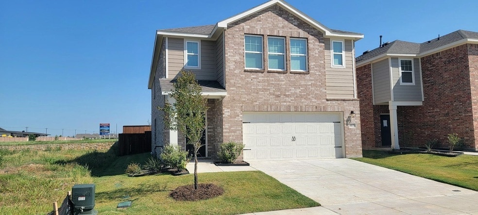 Foto principal - 14115 Donahue St