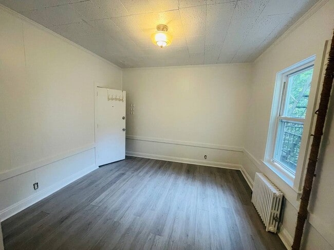 Foto del edificio - 420 Littleworth Ln