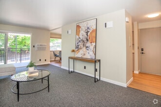 Building Photo - Greenview Manor Apartments