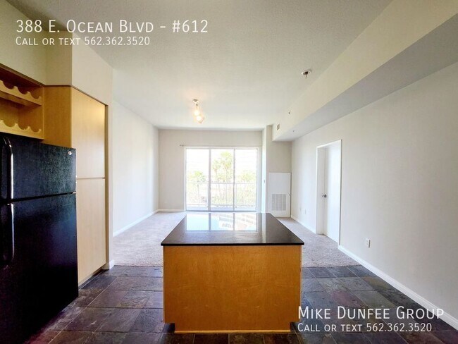 Foto del edificio - 388 E Ocean Blvd
