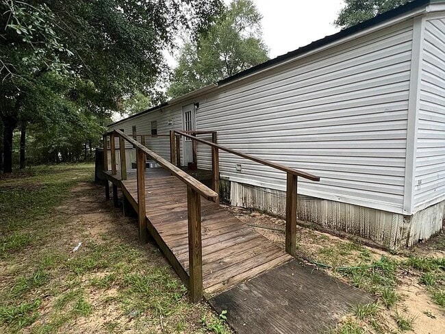 Building Photo - 3938 Reinhardt Village Rd