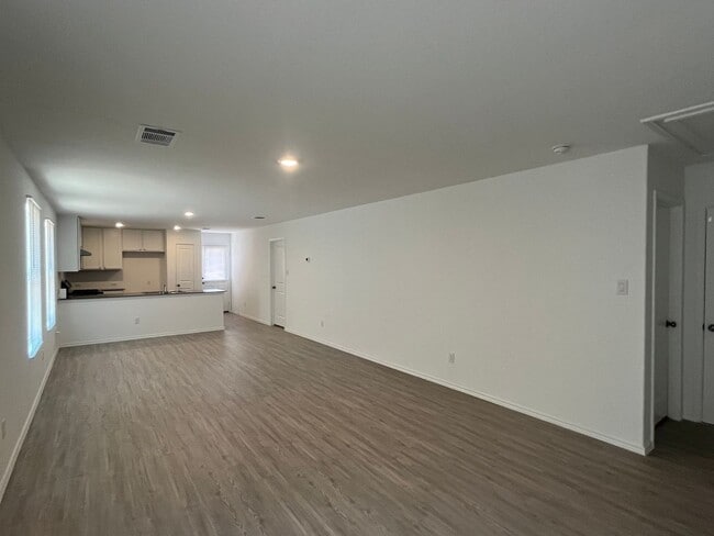 Building Photo - 8823 Astral Pl