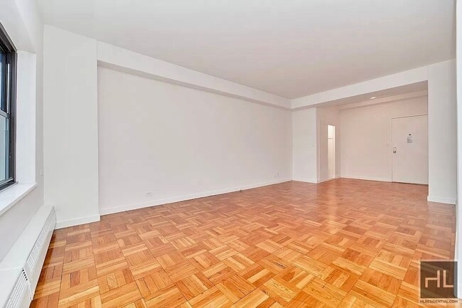 Foto del edificio - EAST 55 STREET