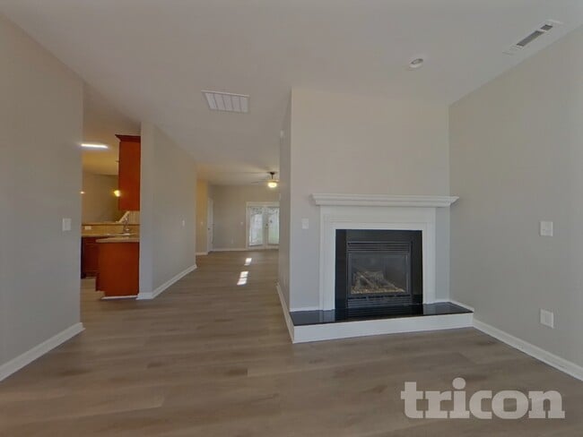 Foto del edificio - 4758 Arden Dr