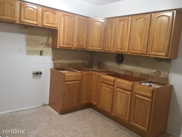 Foto del edificio - 3136 Edson Ave