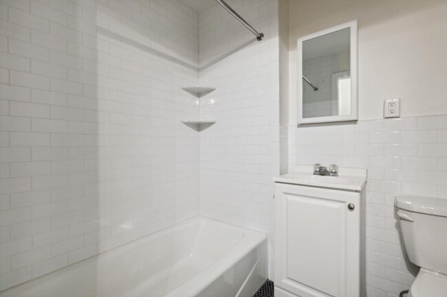 Photo - 2331 Haverford Rd Apartment