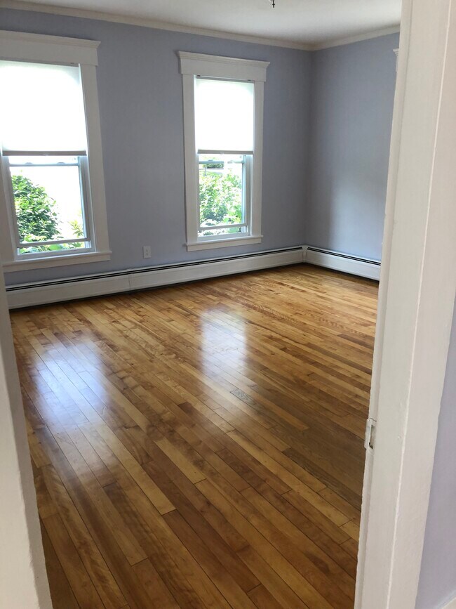 Bed room - 49-1 South St