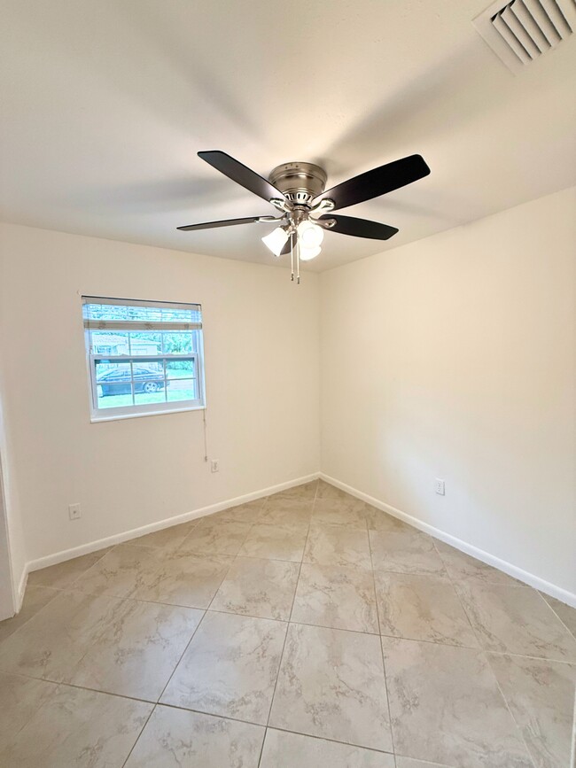 Habitación 3 - 2315 Carroll Pl