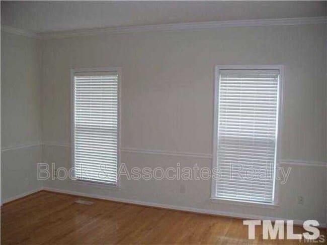 Building Photo - 108 Tecumseh Ct